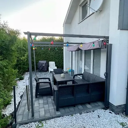 Domki Pod Gwiezdzistym Niebem Zastan Exterior foto