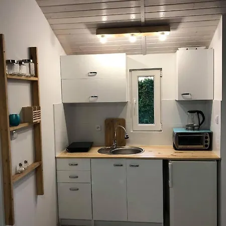 Domki Pod Gwiezdzistym Niebem Zastan Exterior foto